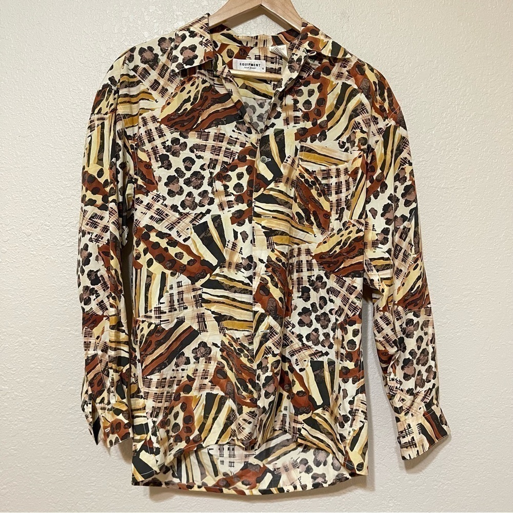 Equipment Silk Mixed‎ Animal Print Long Sleeve Button Front Top Size Small Women